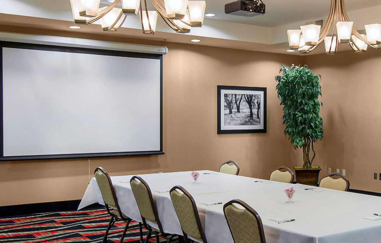 Holiday Inn Oklahoma City Airport By Ihg Exteriör bild